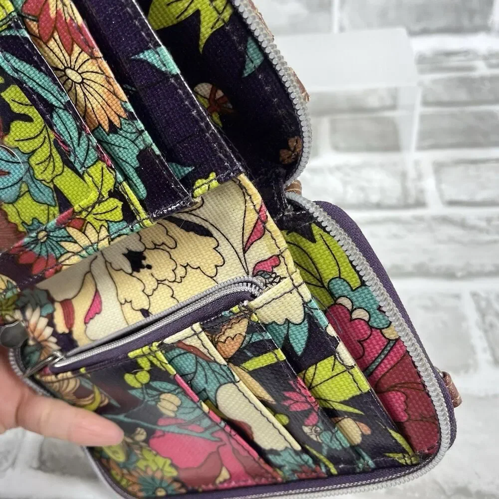 Sakroots Artist Circle Colorful Peace Flower Power Wallet Smartphone Bag